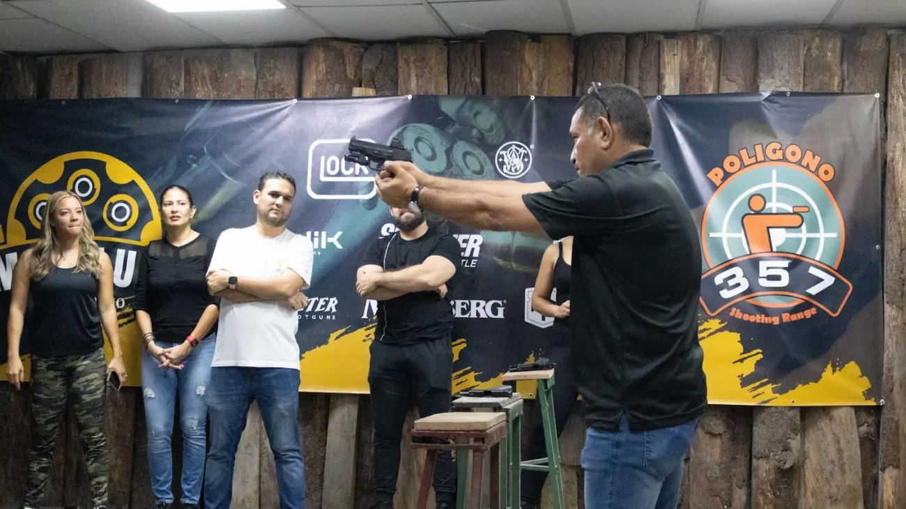 Sesión de tiro en Magnum